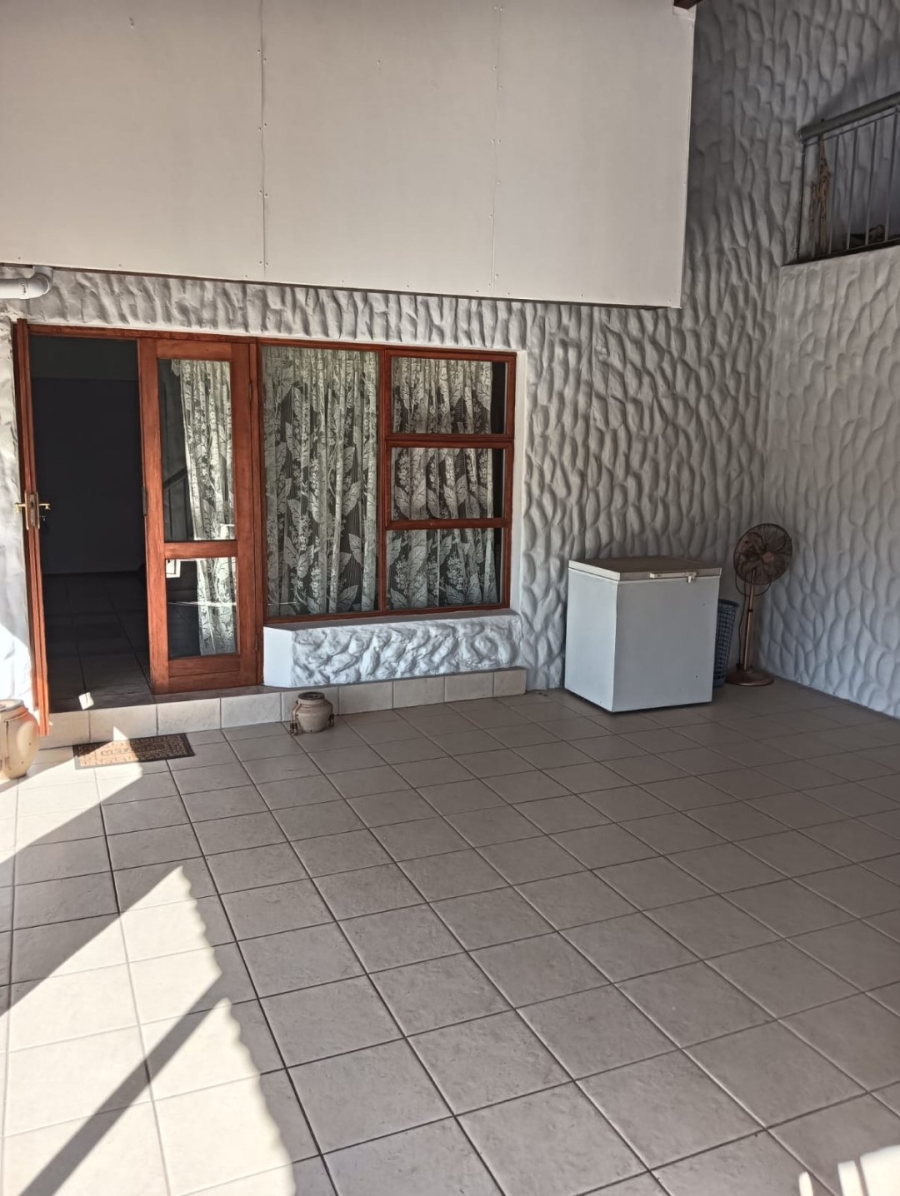 4 Bedroom Property for Sale in Winterhoek Park Eastern Cape